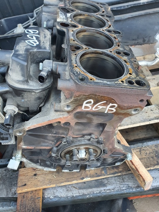 фото №9, Audi a4 b7 a6 двигун 2,0 tfsi bgb dół двигуна półsilnik