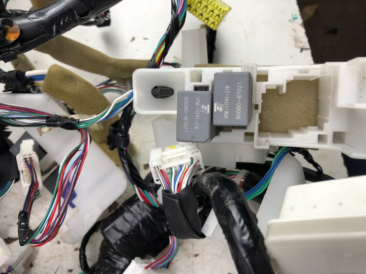 фото №6, Toyota avensis t27 жгут камеры двигателя bsi