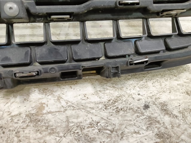 фото №9, Решётка решётка радиатора решётка радиатора renault master iv 4 623109004r 19-