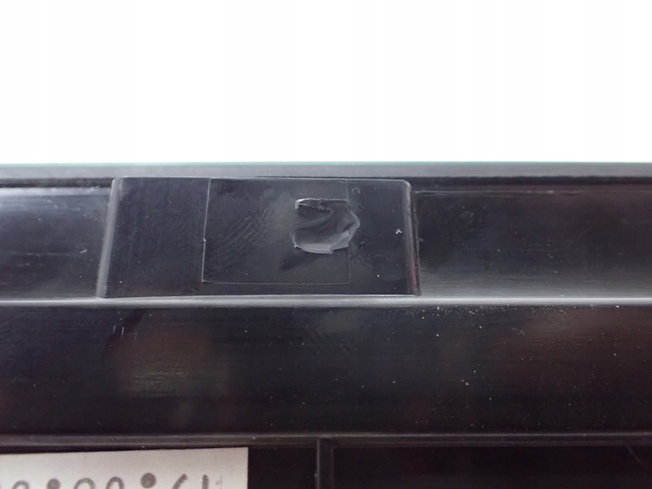 фото №8, Планка dekor карбон левый зад audi s8 d3 5.2 fsi 4e0867419