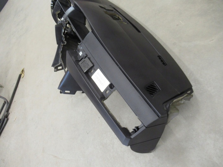 фото №7, Панель раздаточная bmw e60 e61 европа 2004r ключ