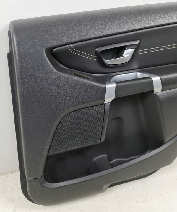 фото №2, Обивка боковина дверь правые зад volvo xc90