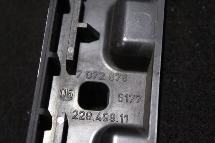 фото №9, Кронштейн праві захисні накладки порога bmw e63 e64 630i 650i