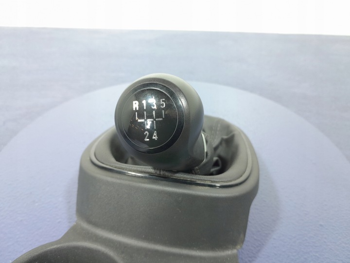 фото №6, Corsa d рестайлинг рычаг коробки передач корпус ручного кожа 13205815