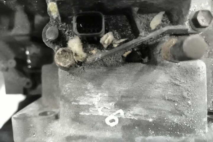 фото №7, Коробка передач коробки передач toyota prius _w3_ p410 1.8l 2010