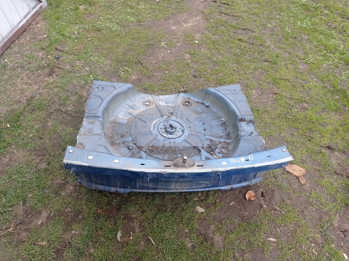 фото №1, Vw touran i 1t 03-10 - pas зад ванна ніша колеса