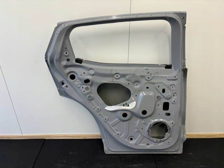 фото №13, Renault megane e-tech 2022r- дверь левая зад задние