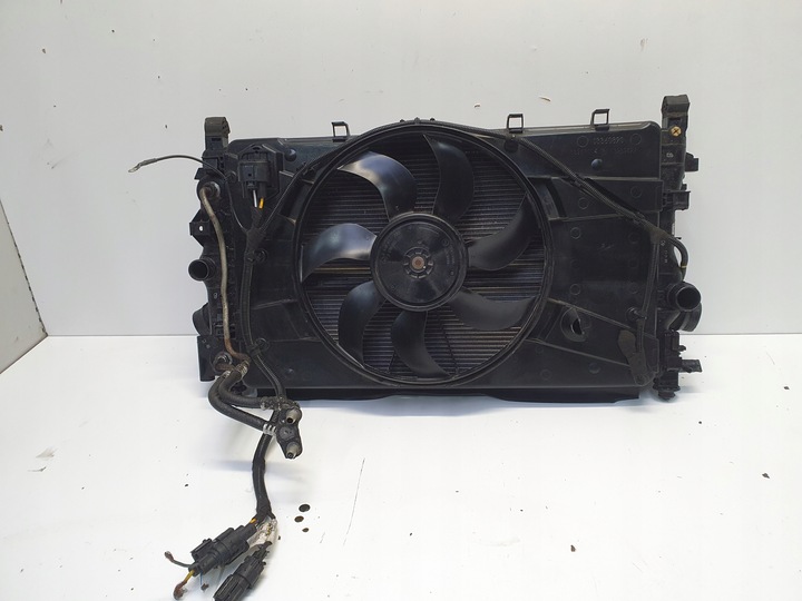 фото №1, Opel astra j zafira c радиатор 2.0 cdti автомат