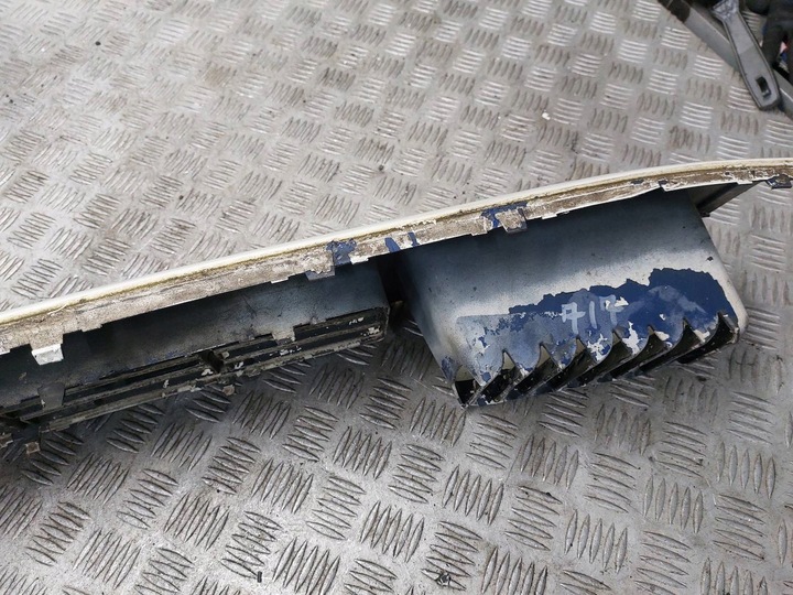 фото №15, Галоген лівий + праві + рамки ґрати volkswagen transporter t5 vw t5