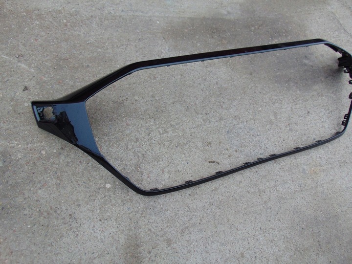 фото №4, Решітка решітка радіатора рамка планка audi q8 e-tron 4m8807725c