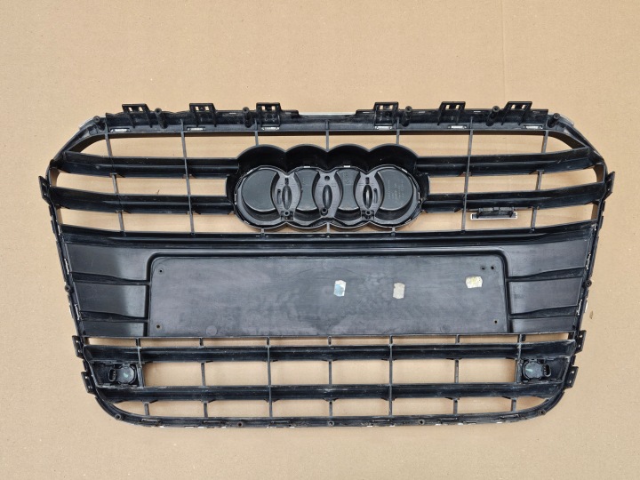 фото №9, Решётка радиатора audi a6 c7 4g rpzedlift sline комплектный оригинал 4g0853651 653