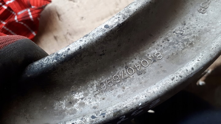 фото №8, A4 b8 рычаг правые нижний 8k0407696f a5 q5 s4 s5