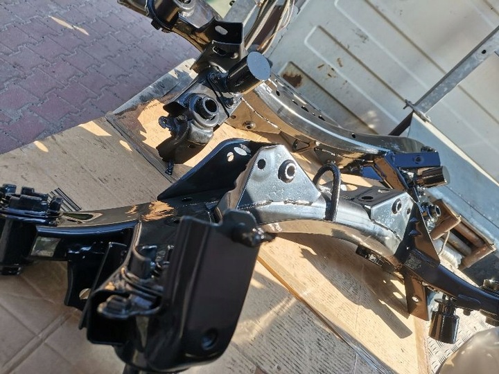 фото №10, Тележка подвешивание подрамник балка колыбель зад toyota avensis t25 оригинал рама