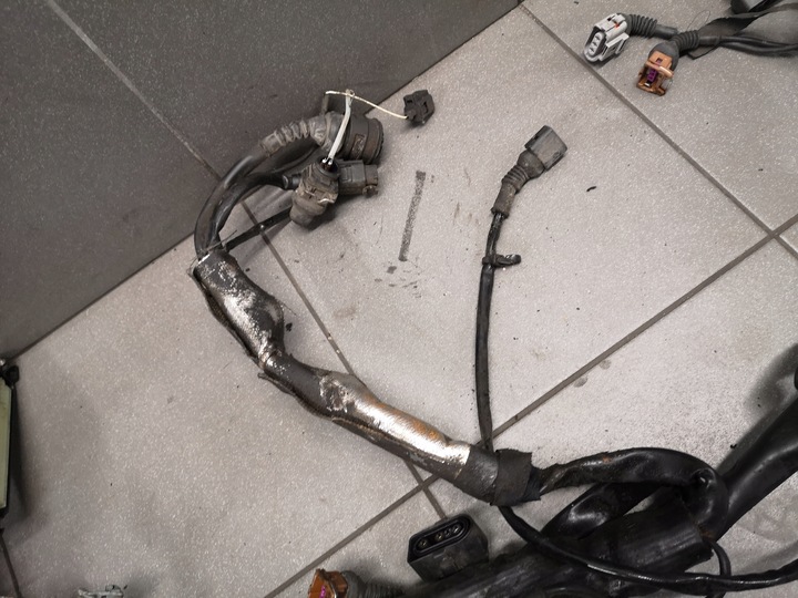 фото №11, Жгут двигателя audi a8 d2 2.8 uk amx 4d2971713al