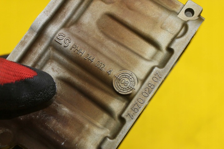 фото №7, Кронштейн котушка запалювання 757002807 f10 n55b30a