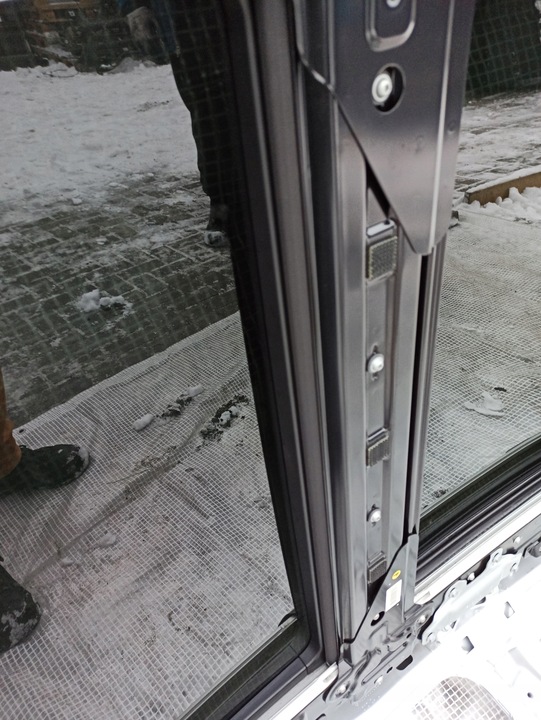 фото №12, Mercedes w204 c-klasa sedan люк панорама ролета дах