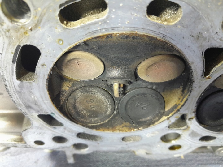 фото №8, Honda jazz iii 1.2 v-tec 90 km l12b1 головка двигуна комплектна rb0-g