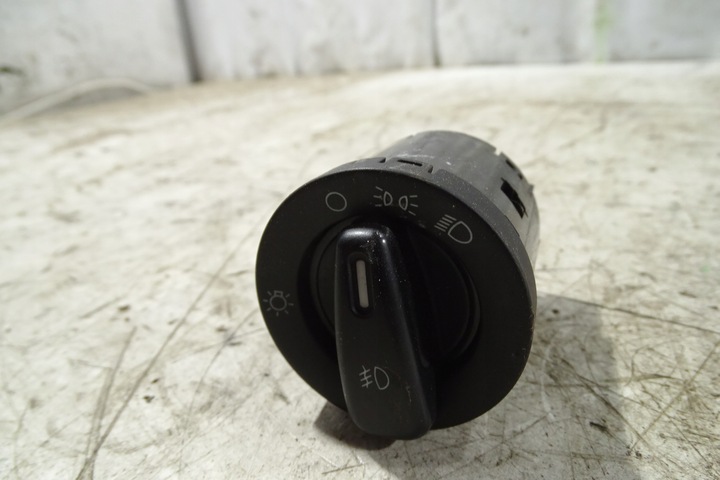 фото №13, Dodge journey 11- вимикач світла 68072001ab