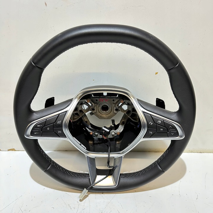 фото №1, Renault clio v captur ii кермо edc 484003027r