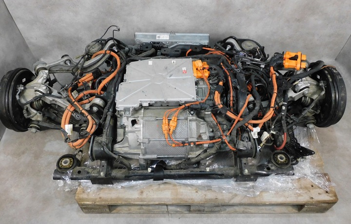 фото №1, Audi q4 89a e tron підвішування зад задні комплектні двигун батарея