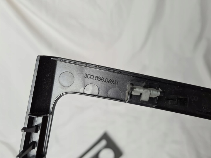 фото №10, Планка dekor рамка радіо клімат vw passat b6