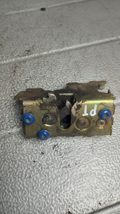 фото №1, Замок правий зад mercedes benz vito 00r