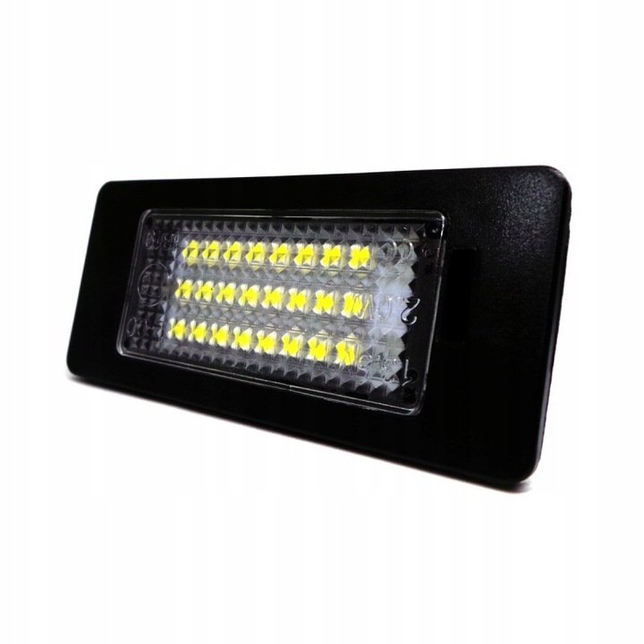 фото №6, Audi rs5, s5, tt лампочки регистрации led 650lm 2szt