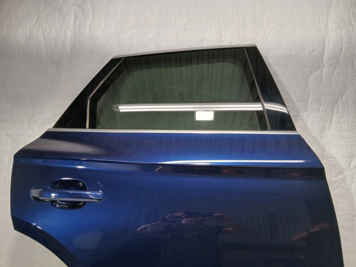фото №9, Audi q5 80a дверь правая зад задние lx5h
