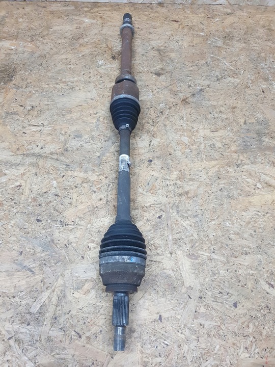 фото №1, Renault megane iv піввісь права 391005190r