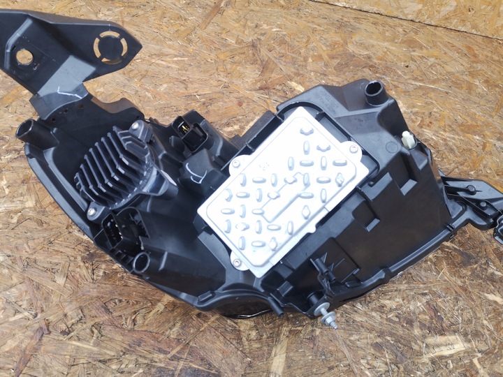 фото №12, Peugeot 208 ii лампа лівий перед повний led 9850177680