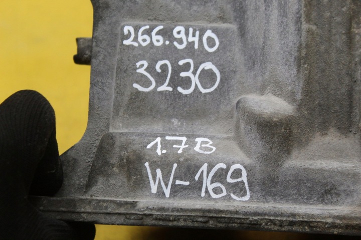 фото №7, Кришка клапанів a2660101730 w245 w169 1.7 b