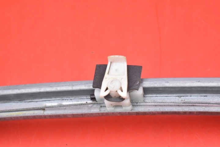 фото №5, Склопідйомник правий перед eu 8200169095 renault thalia 2 ii 08-12