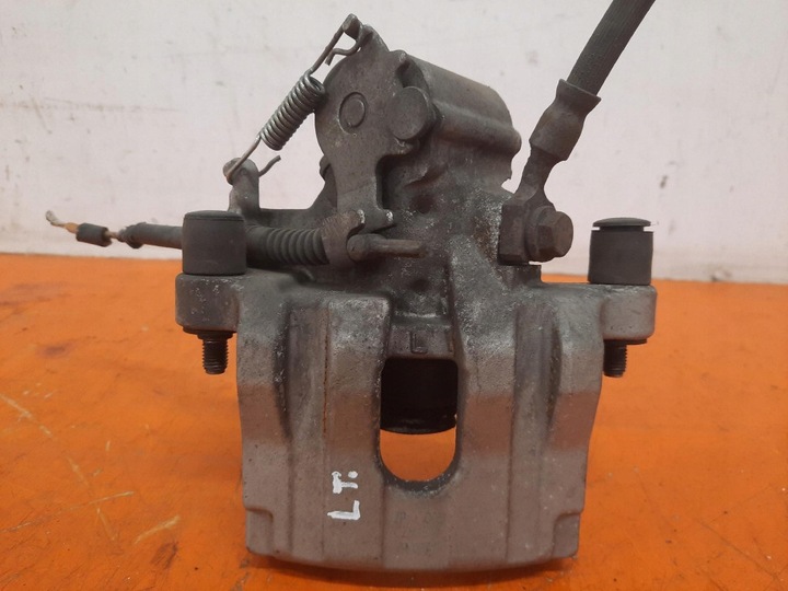 фото №1, Opel signum c 2.2mt 155km 03-05 супорт гальмівний зад лівий задній z22yh