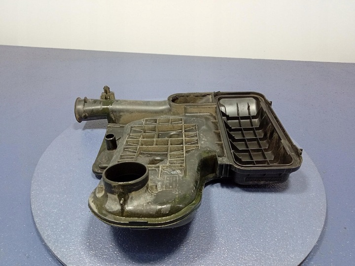 фото №5, Toyota yaris ii 1.0 b корпус фільтра повітря 17705-0q020