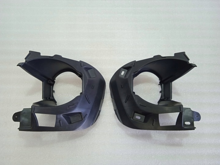 фото №1, Trafic iii рамка крепление галоген правые левая