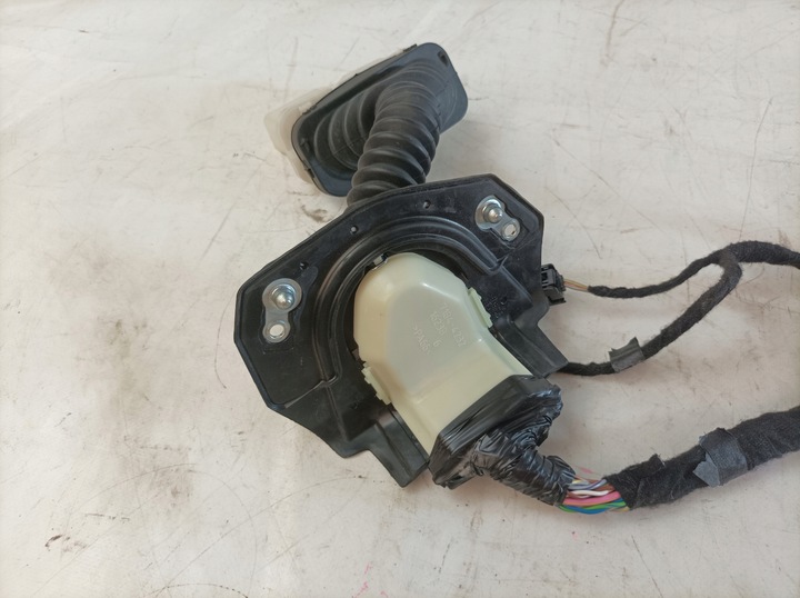 фото №10, Grand cherokee wk2 19 джгут двері лівий перед usa