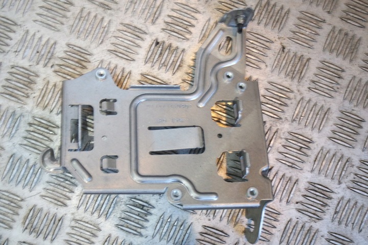 фото №1, Крепление модуля mercedes gle w167 a1675450401