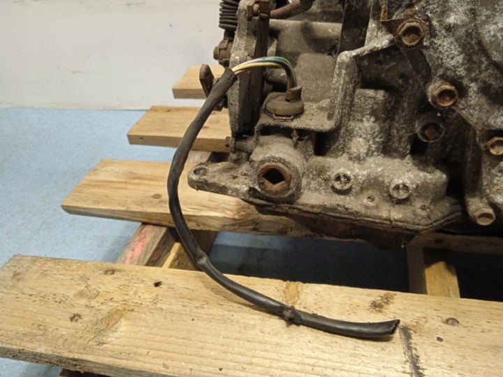 фото №8, Nissan maxima a32 3.0 v6 us коробка передач коробки передач автоматическая re4f04a