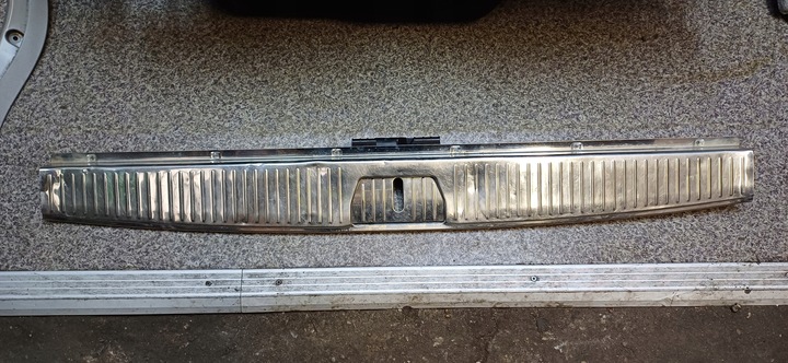 фото №7, Mercedes w211 салон обивка пол обшивки багажника универсал серый kpl