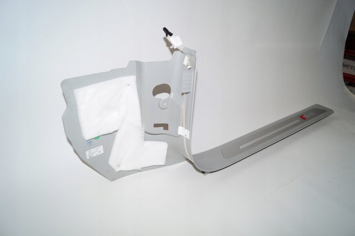 фото №3, Audi s8 планка порогова led et1 4h1867271a перед