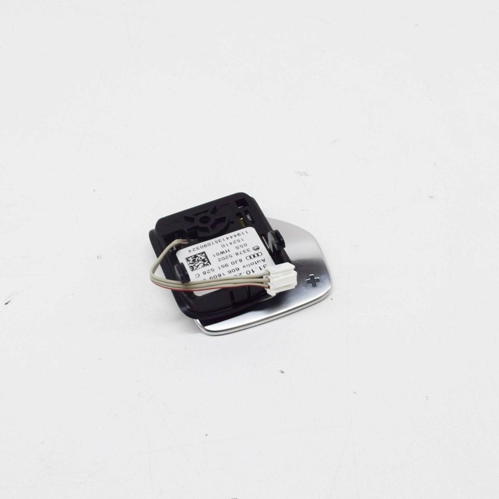фото №9, Кнопка vag do audi a3 8p оригинальный 8j0951528c3q7