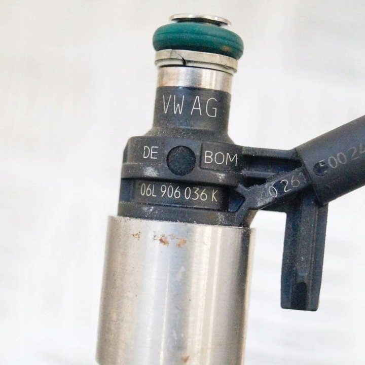 фото №7, Audi a4 s4 b8 8k 2014 інжектор пального