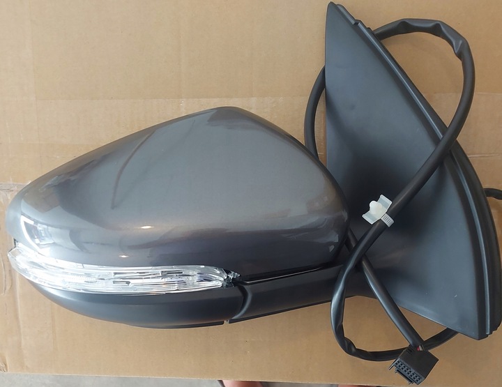 фото №1, Vw golf 6 vi хэтчбек зеркало правые 6 pin ld7x