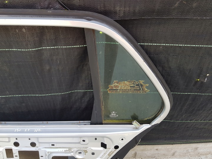 фото №15, Дверь правые зад bmw e30 sedan