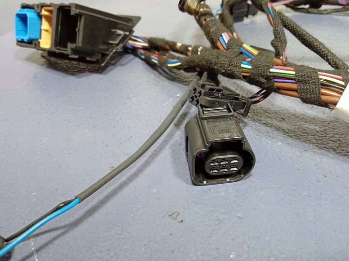 фото №5, Audi q4 e-tron установка жгут крышки зад 89e971147j