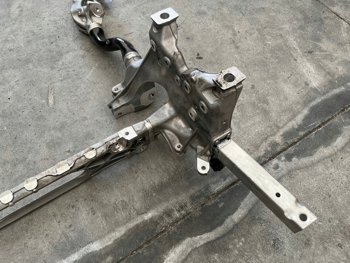 фото №8, Lamborghini urus підрамник візок перед траверса 4m0399315p