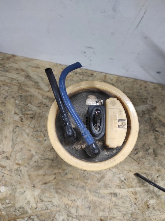 фото №6, Volkswagen t5 помпа пального поплавок 2.5 tdi 7h0919050c