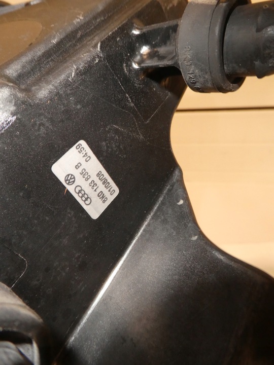 фото №5, Audi a5 a4 b8 корпус фильтра воздуха 8k0133835b