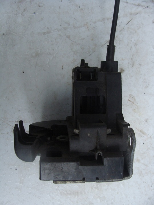 фото №3, Замок дверь правый перед переднее megane i 2 контакты