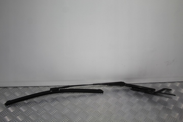 фото №1, Важіль двірник права c-klasa w205 a2058203900